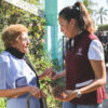 Visita Milena Quiroga casas de la colonia 8 de Octubre para comprobar el suministro de agua potable