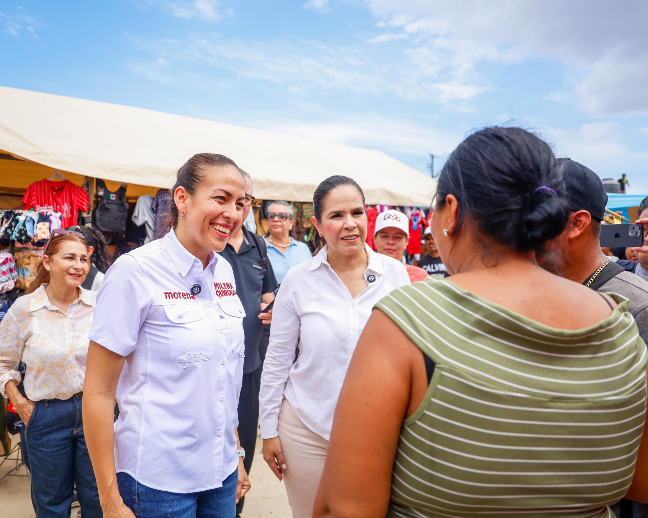 Milena Quiroga es recibida con los brazos abiertos en el tianguis de las palmas, en Los Cabos